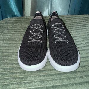 Bzees Women's Black and White Athletic Shoes